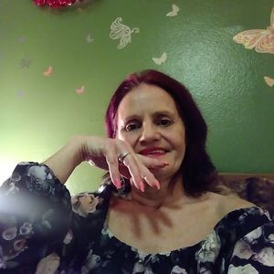 Meet your Posher, Debra